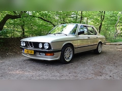BMW 5-serie - 528i BMW E28, "Shark Nose" 1986 Beige 1ste eig. NAP. Zeer mooi!!