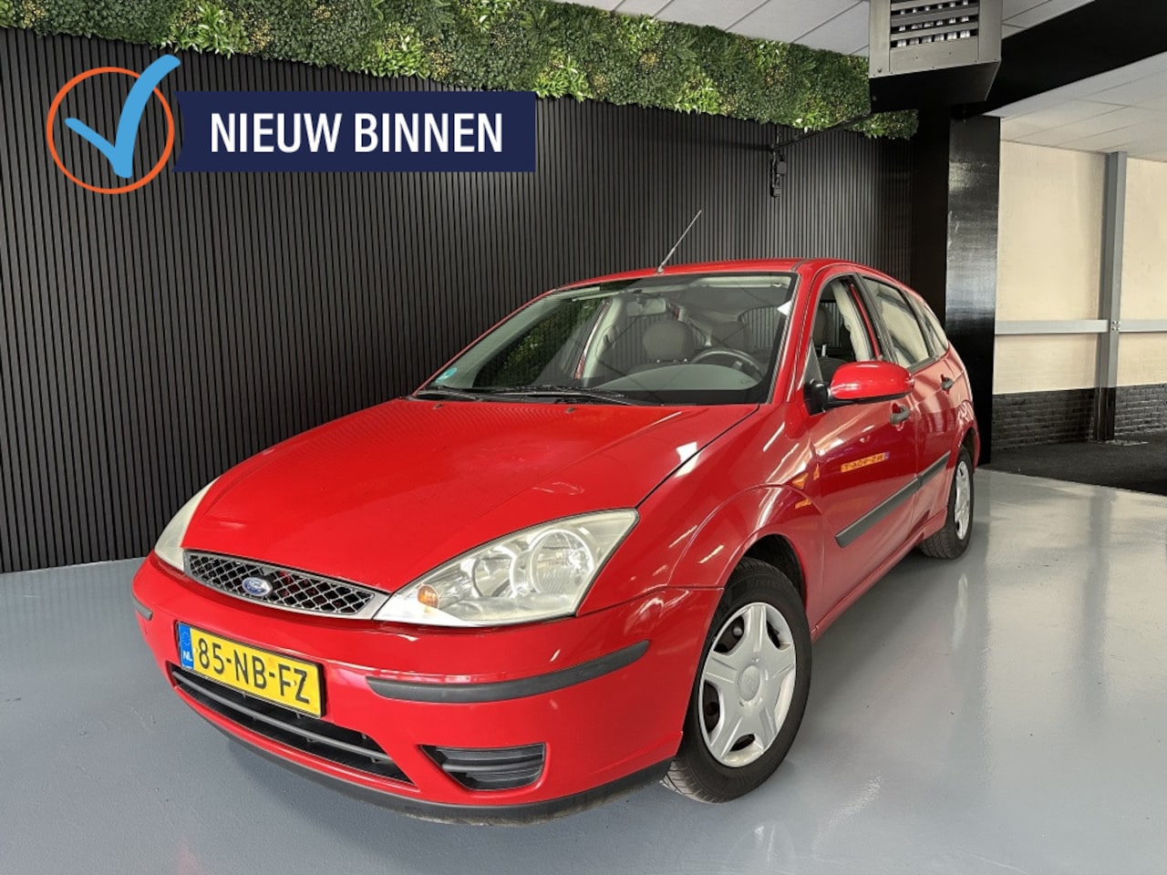Ford Focus - 1.6 16V Cool Edition Airco Inruilknaller! - AutoWereld.nl