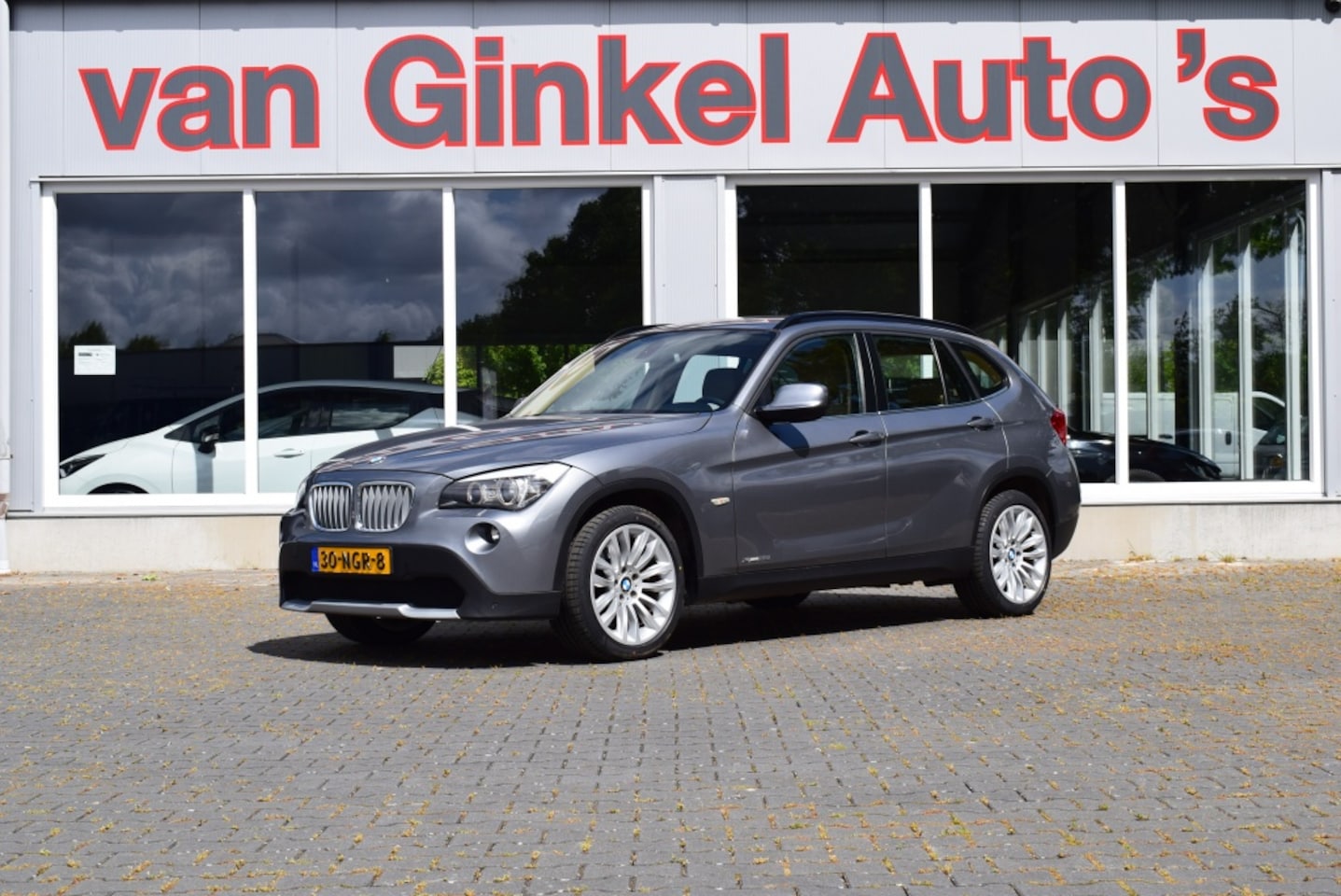 BMW X1 - xDrive28i Executive | 1ste Eig. | Dealer ond. | Trekhaak | NAVI - AutoWereld.nl