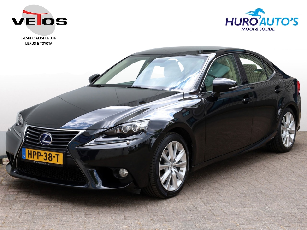 Lexus IS - 300h Luxury Line | Mark Levinson | Stoelventilatie | Full LED - AutoWereld.nl