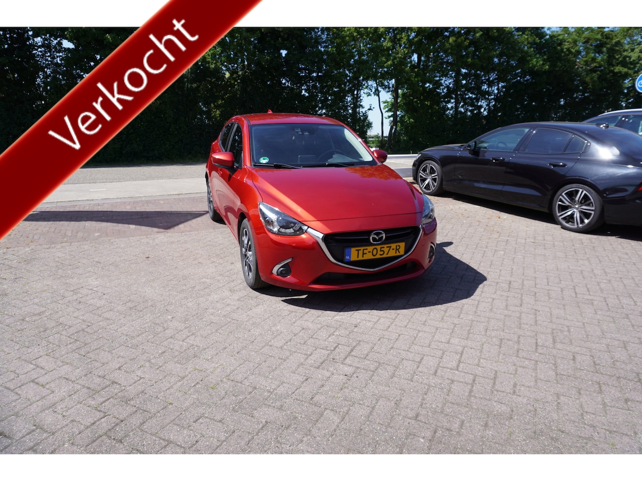 Mazda 2 - 1.5 Skyactiv-G GT-M CRUISE CLIMA NAVI STOELVERWARMING - AutoWereld.nl