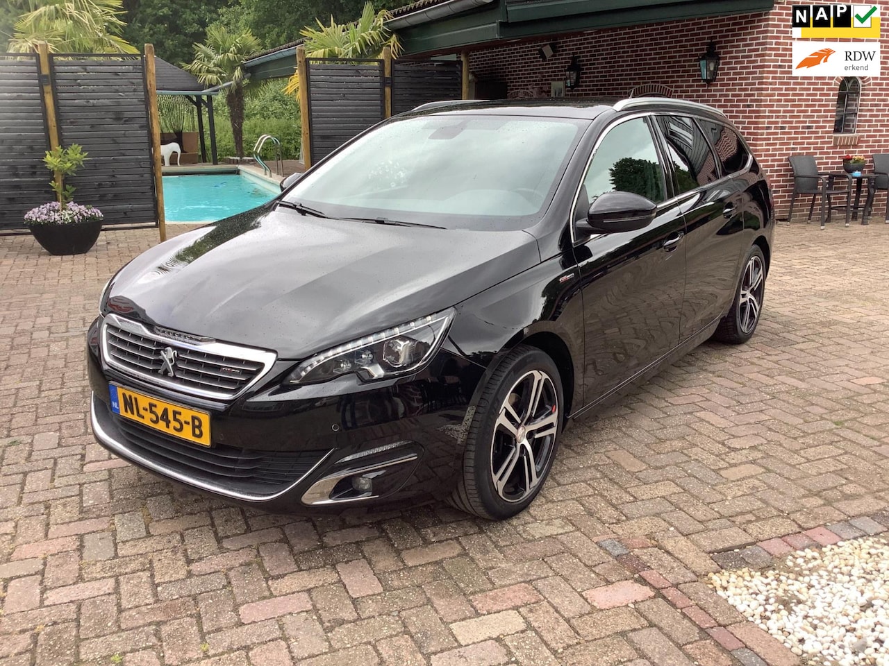Peugeot 308 SW - 1.2 PureTech Blue Lease GT-line NIEUW BINNEN NIEUWE APK - AutoWereld.nl