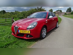 Alfa Romeo Giulietta - 1.7 TBi Quadrifoglio Verde Prijs incl. BTW zeer mooi!! inruil mogelijk, nieuwe Turbo+distributie