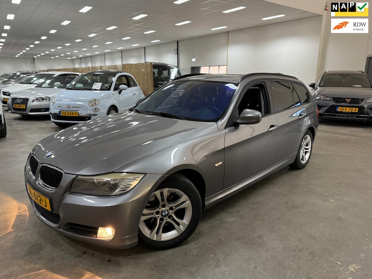 BMW 3-serie Touring - 318d Corporate Lease High Executive / AUTOMAAT / MULTIEMEDIA-NAVI - AutoWereld.nl