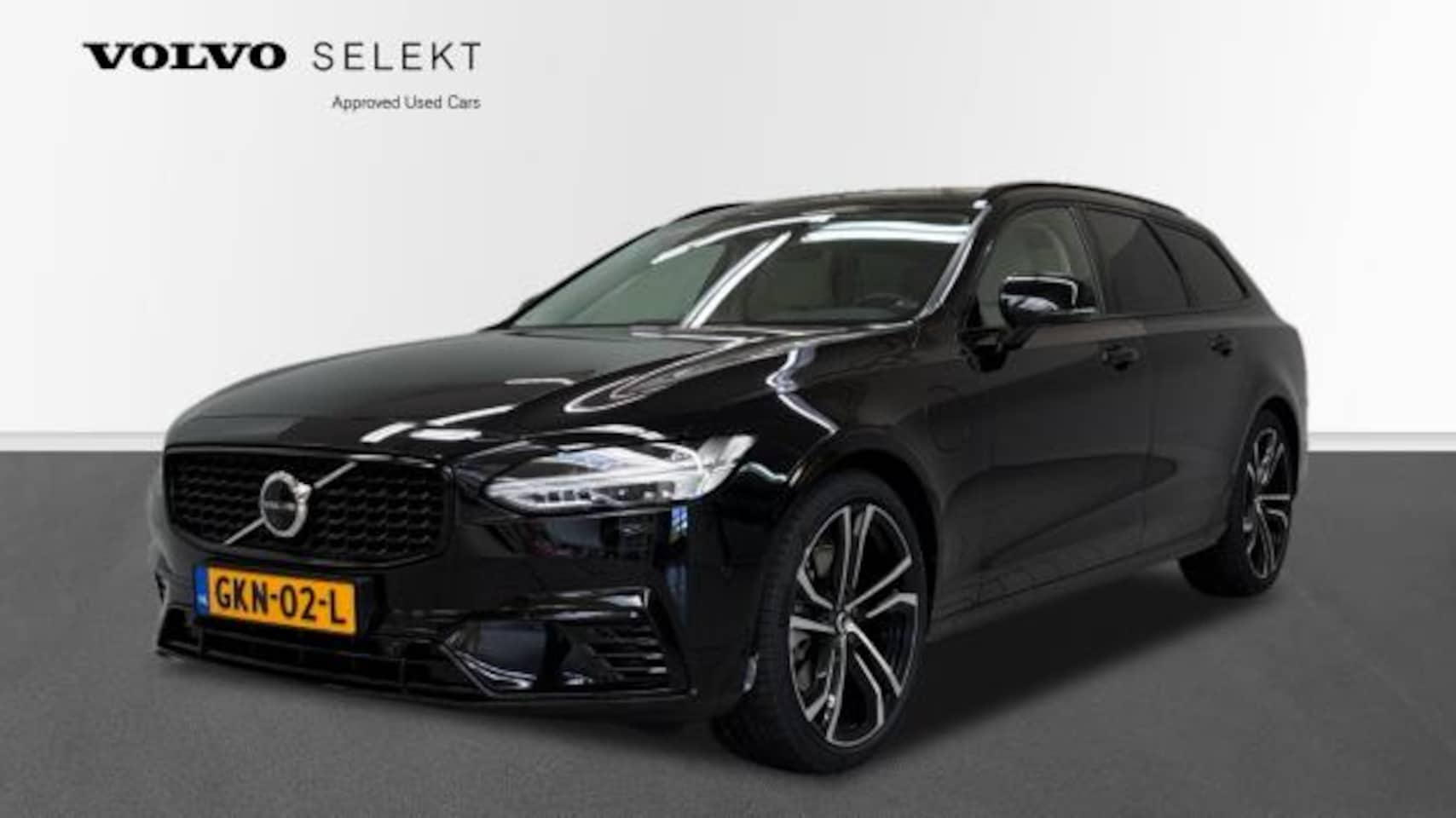 Volvo V90 - 2.0 T8 Plug-in hybrid AWD Ultra Dark | Luchtvering | Bowers & Wilkins Audio | Stoel ventil - AutoWereld.nl