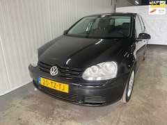 Volkswagen Golf - 1.6 FSI Optive 3