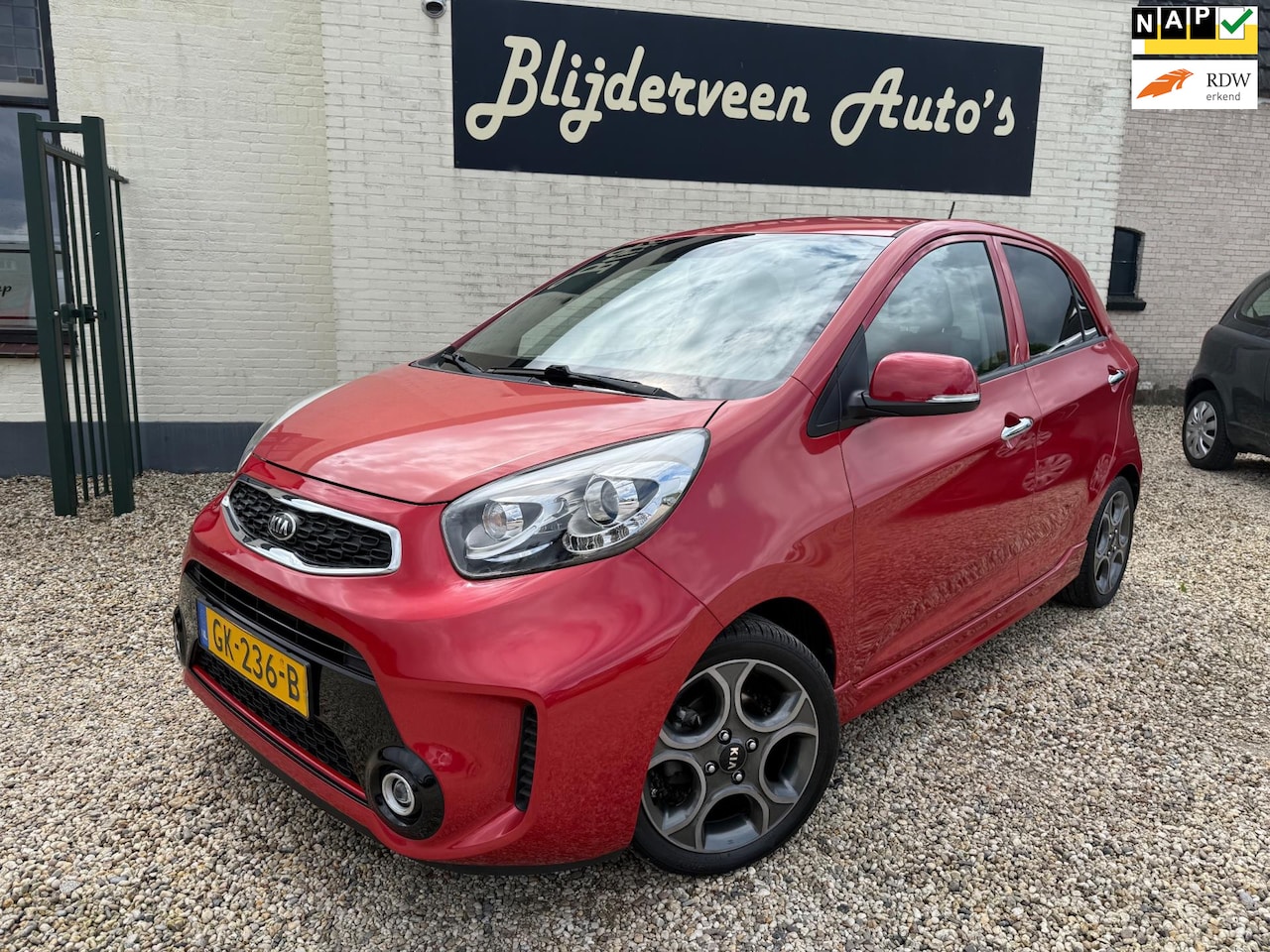 Kia Picanto - 1.2 CVVT SportsLine Clima | Cruise | Stoel & Stuurverwarming | Keyless | Led | PDC | LM | - AutoWereld.nl