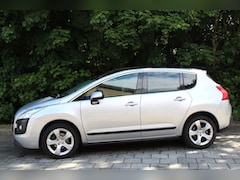 Peugeot 3008 - 1.6 VTi Active trekhaak panorama dak clima cruise enz