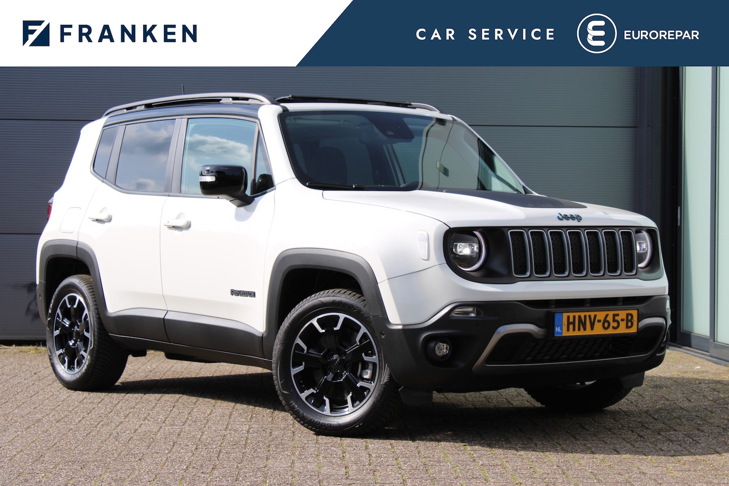 Jeep Renegade - 4xe 240 Plug-in Hybrid Electric Upland | Panoramadak | Winterpakket | Led | Camera | Parke - AutoWereld.nl
