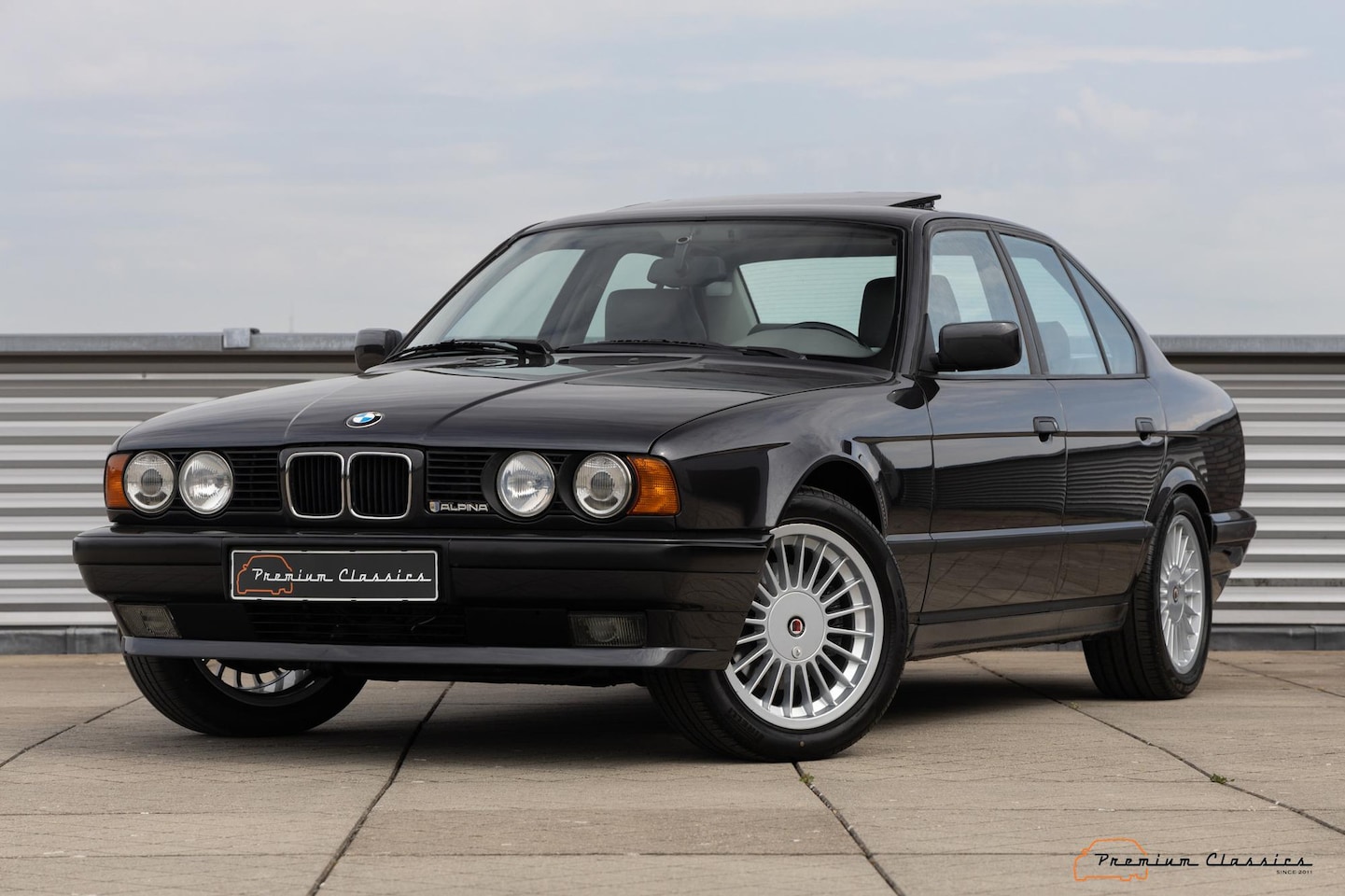 Alpina B10 - Allrad E34 | 192.000KM | 003/064 | Sunroof | Leather Seats - AutoWereld.nl