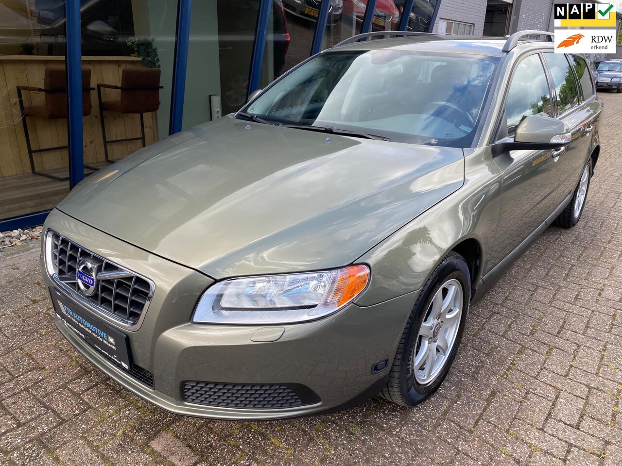 Volvo V70 - 2.5FT Kinetic 230PK Automaat Youngtimer - AutoWereld.nl