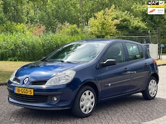 Renault Clio - 1.2-16V Special Line/AIRCO/ELECRAMEN VOOR