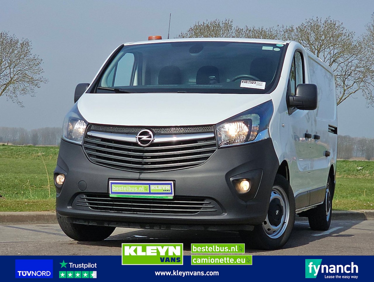 Opel Vivaro - 1.6 L1H1 2xZijdeur Navi! - AutoWereld.nl