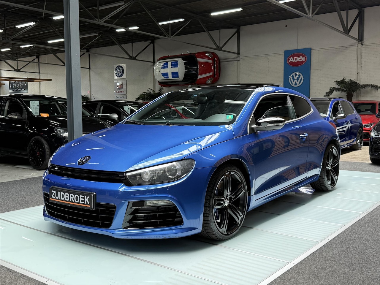 Volkswagen Scirocco - 2.0 TSI R DSG Schaalstoel Navi Dynaudio Keyless - AutoWereld.nl