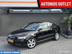 Volvo S40 - 1.8 Momentum | Rijdt goed | Meeneempakker