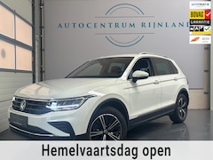 Volkswagen Tiguan - 1.5 TSI Move Business 1 Jaar BOVAG GARANTIE