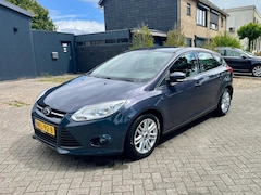 Ford Focus - 1.0 EcoBoost Lease Titanium - Nieuwe APK