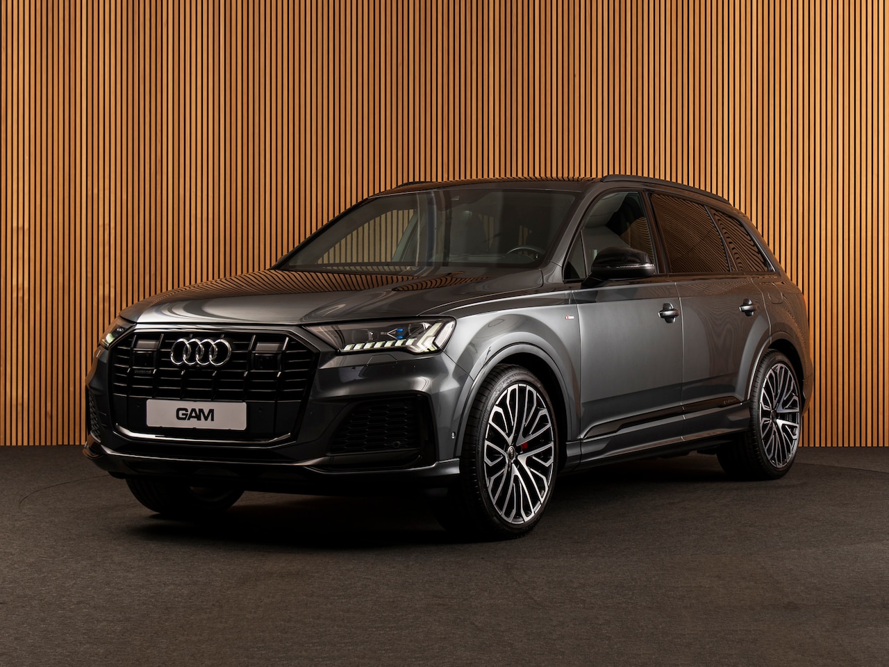 Audi Q7 - 60 TFSI e quattro Competition PANO-TOUR-CITY-B&O-22" - AutoWereld.nl