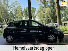 Renault Clio - 1.2 TCe Collection AIRCOAPKKOOPJE