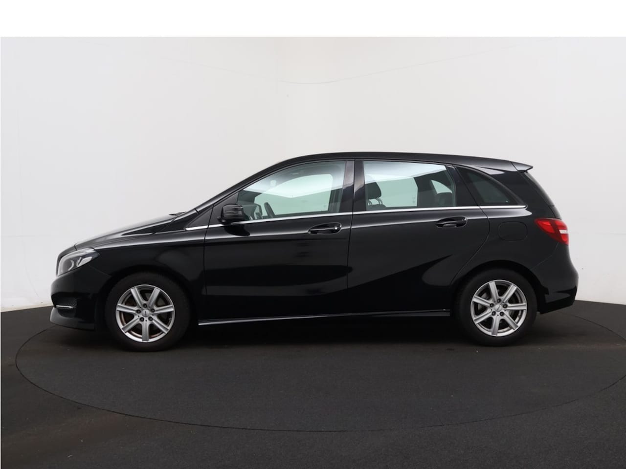 Mercedes-Benz B-klasse - 180 Prestige Handgeschakeld - AutoWereld.nl