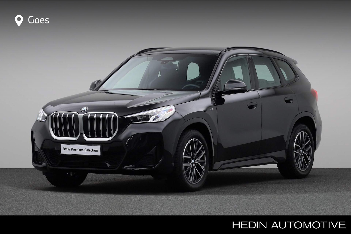BMW X1 - xDrive23i | M-Sportpakket | M-Adaptief onderstel | Sportstoelen | Achteruitrijcamera | PDC - AutoWereld.nl