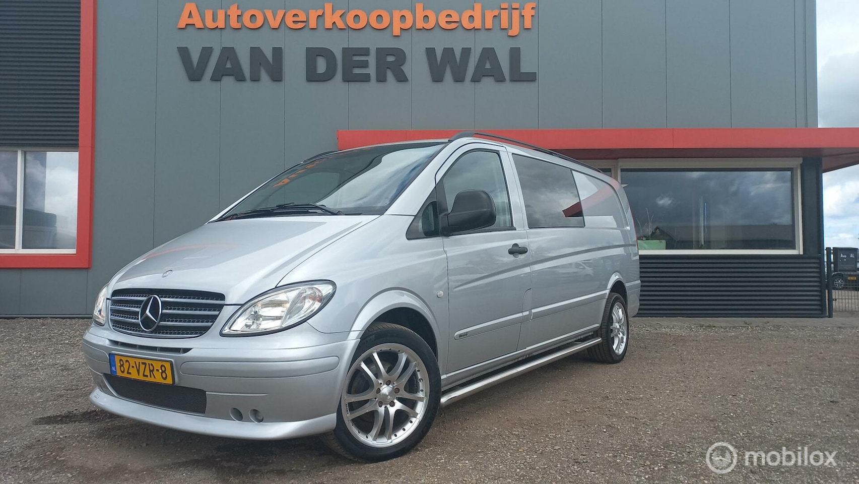 Mercedes-Benz Vito - Bestel 120 CDI 343 DC luxe/YOUNGTIMER - AutoWereld.nl