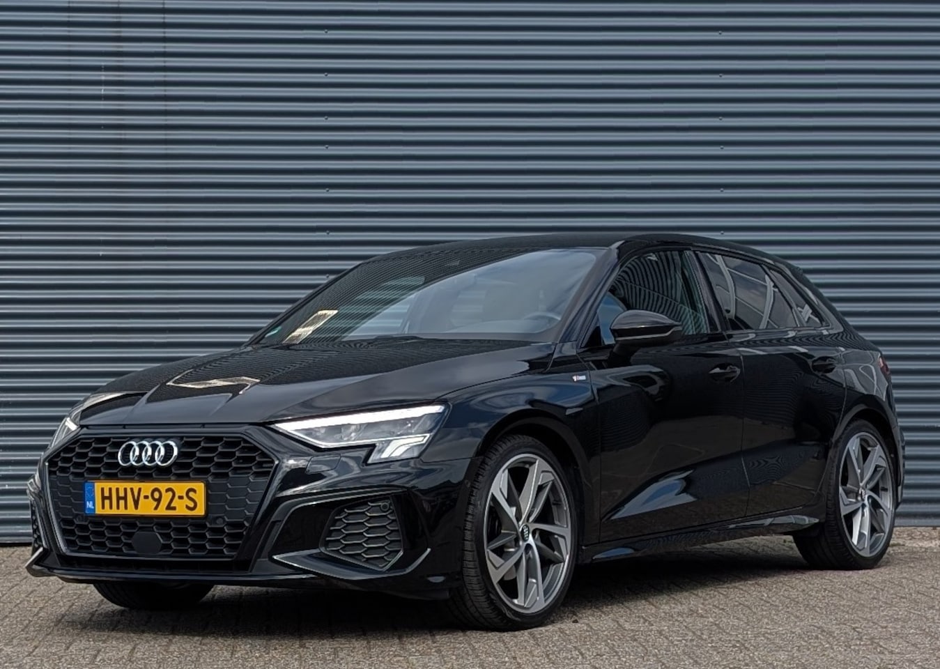 Audi A3 Sportback - 35 TFSI S-Line Carplay/Camera/Keyless - AutoWereld.nl