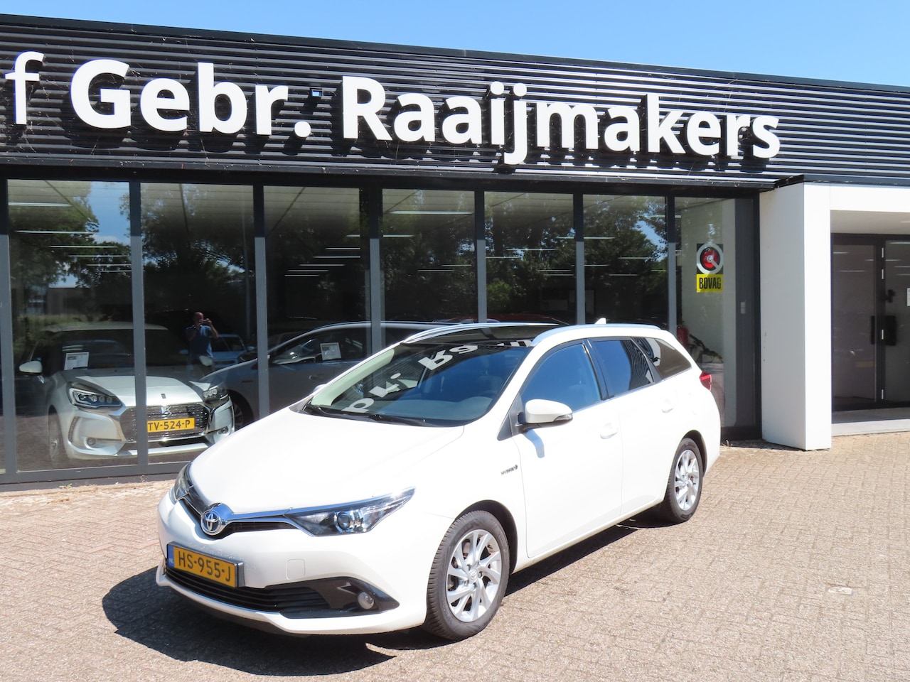 Toyota Auris Touring Sports - 1.8 Hybrid Lease *EXPORT* - AutoWereld.nl