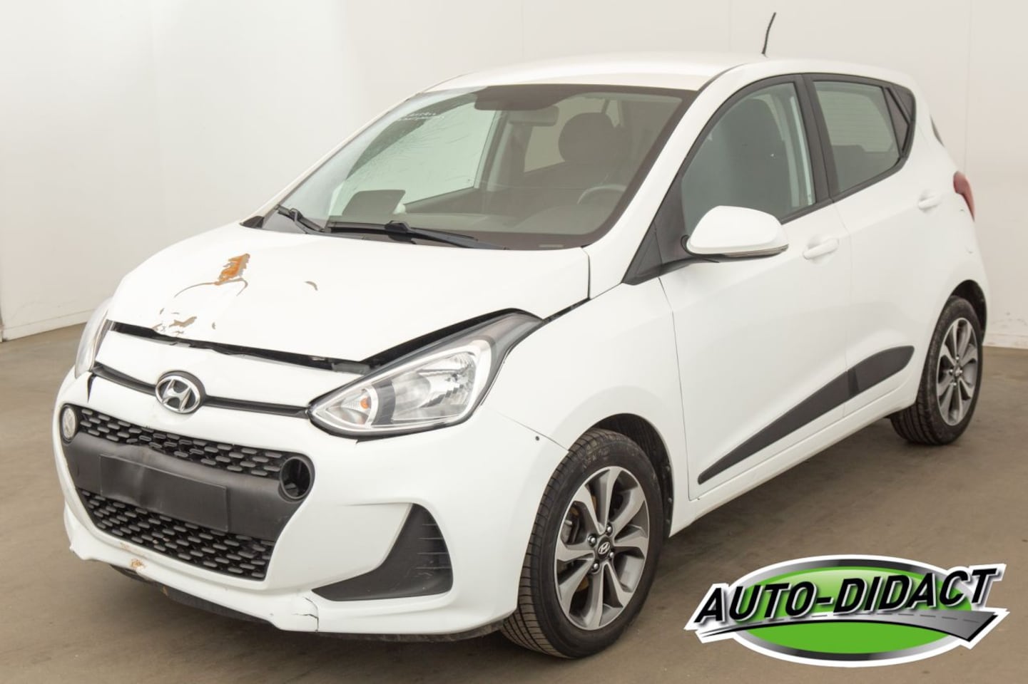 Hyundai i10 - I-10 1.2i 77.028 km - AutoWereld.nl
