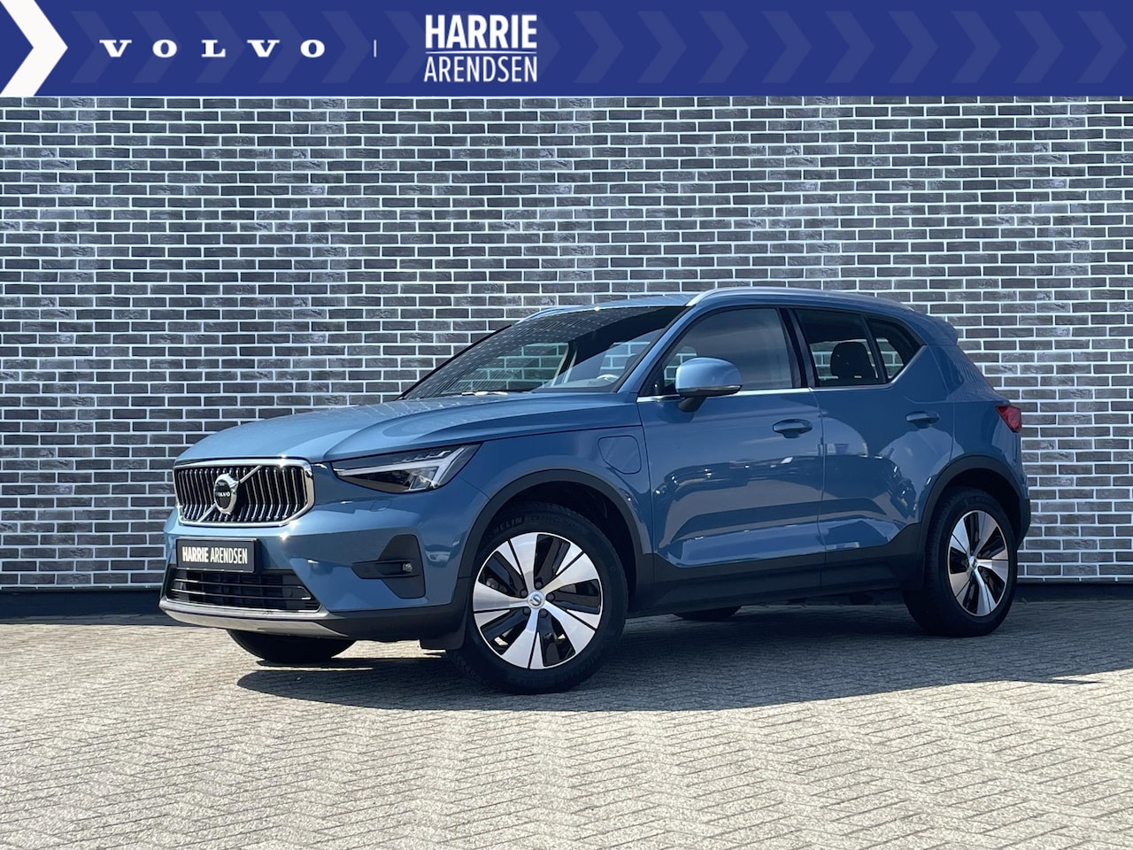 Volvo XC40 - 1.5 T4 Plug-in hybrid Plus Bright | Adaptieve Cruise Control | Harman Kardon Audio | Stoel - AutoWereld.nl