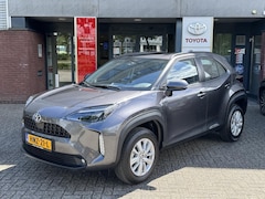 Toyota Yaris Cross - 1.5 Hybrid DYNAMIC STOEL/STUURVERW NAVI HEAD-UP KEYLESS CLIMA AD-CRUISE APPLE/ANDROID EL-A