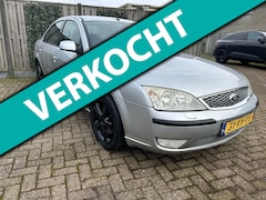 Ford Mondeo - 1.8-16V Platinum - NIEUWE APK - AIRCO - NAP - Stoelverwarming - Trekhaak - H.Leer