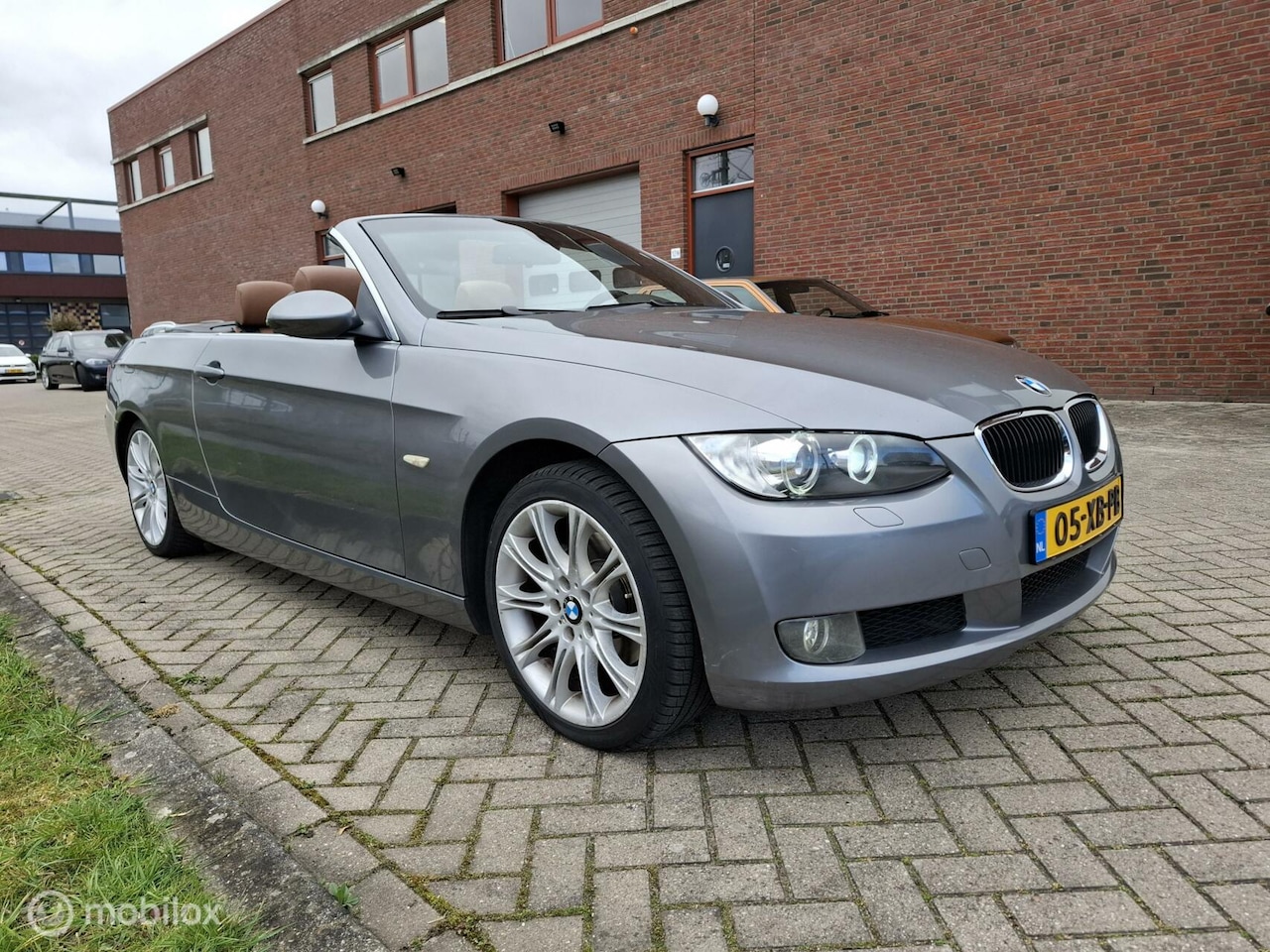 BMW 3-serie Cabrio - 320i High Executive 320i High Executive - AutoWereld.nl