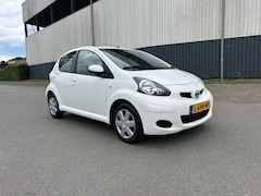 Toyota Aygo - 1.0-12V Airco/Nieuwe Apk + Groot onderhoud
