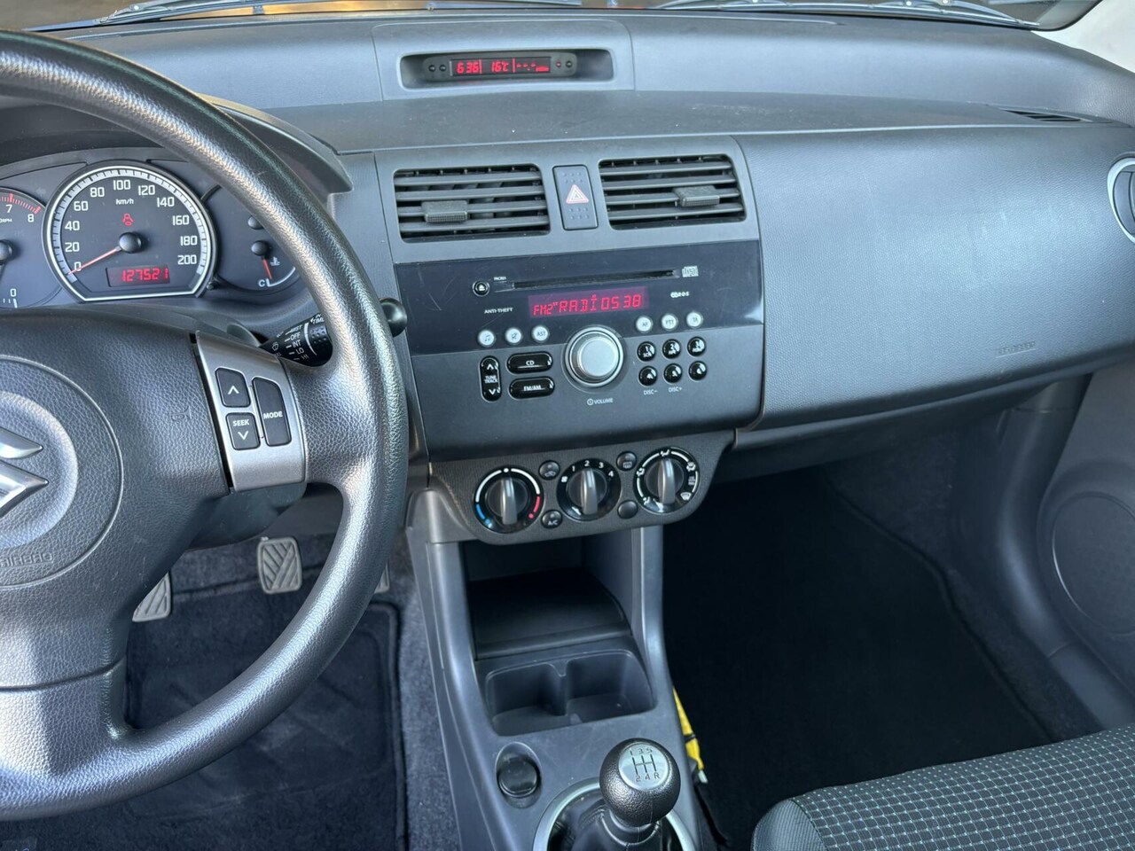Suzuki Swift - 1.3 GLS Airco/ Spoilerpakket/ Elek. Pakket!!