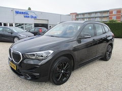 BMW X1 - SDrive 20i Business Edition Automaat