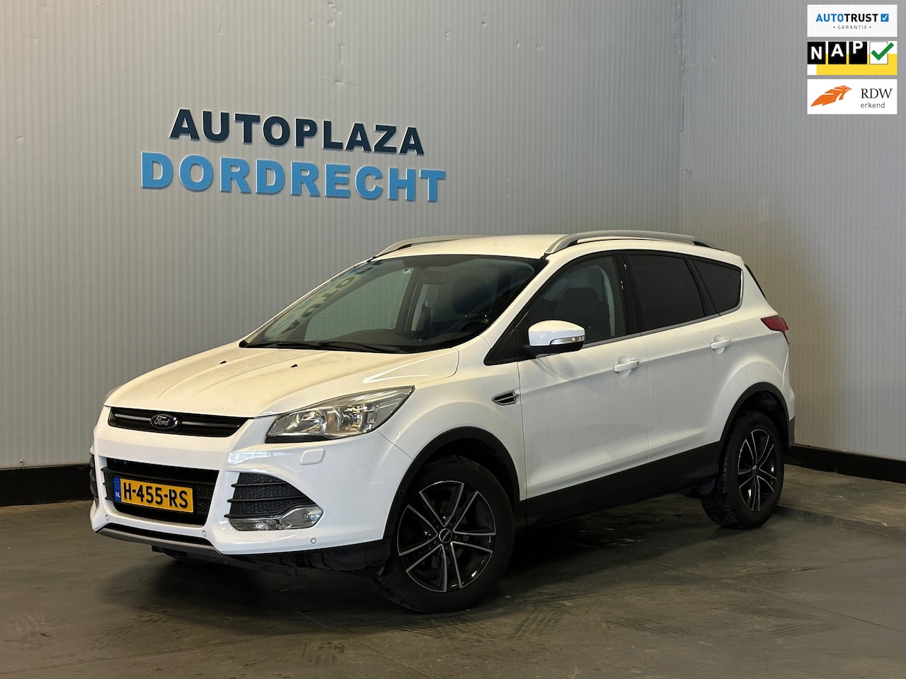 Ford Kuga - 1.6 Trend TREKHAAK - AutoWereld.nl