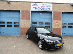Audi A1 Sportback - 1.2 TFSI Attraction Pro Line|5 deurs|airco|isofix|radio/cd speler|licht metalen velgen