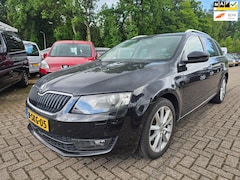 Skoda Octavia Combi - 1.2 TSI Greentech Elegance Businessline