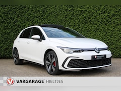 Volkswagen Golf - GTE Pano / headup / keyless / IQ