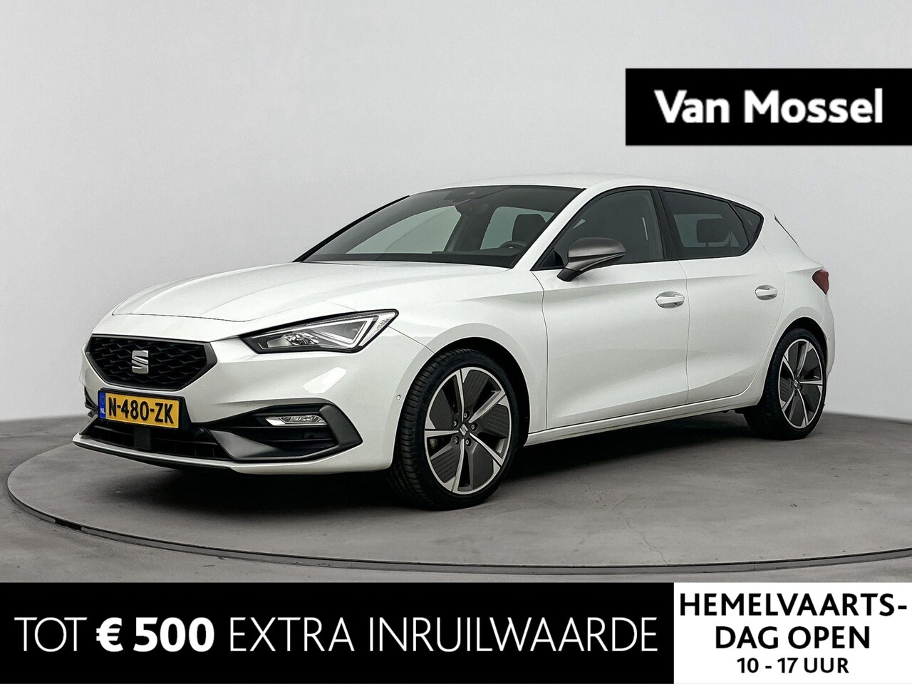 Seat Leon - 1.0 eTSI FR Business Intense 110PK | Automaat | Wegklapbare Trekhaak | Keyless | Virtual C - AutoWereld.nl