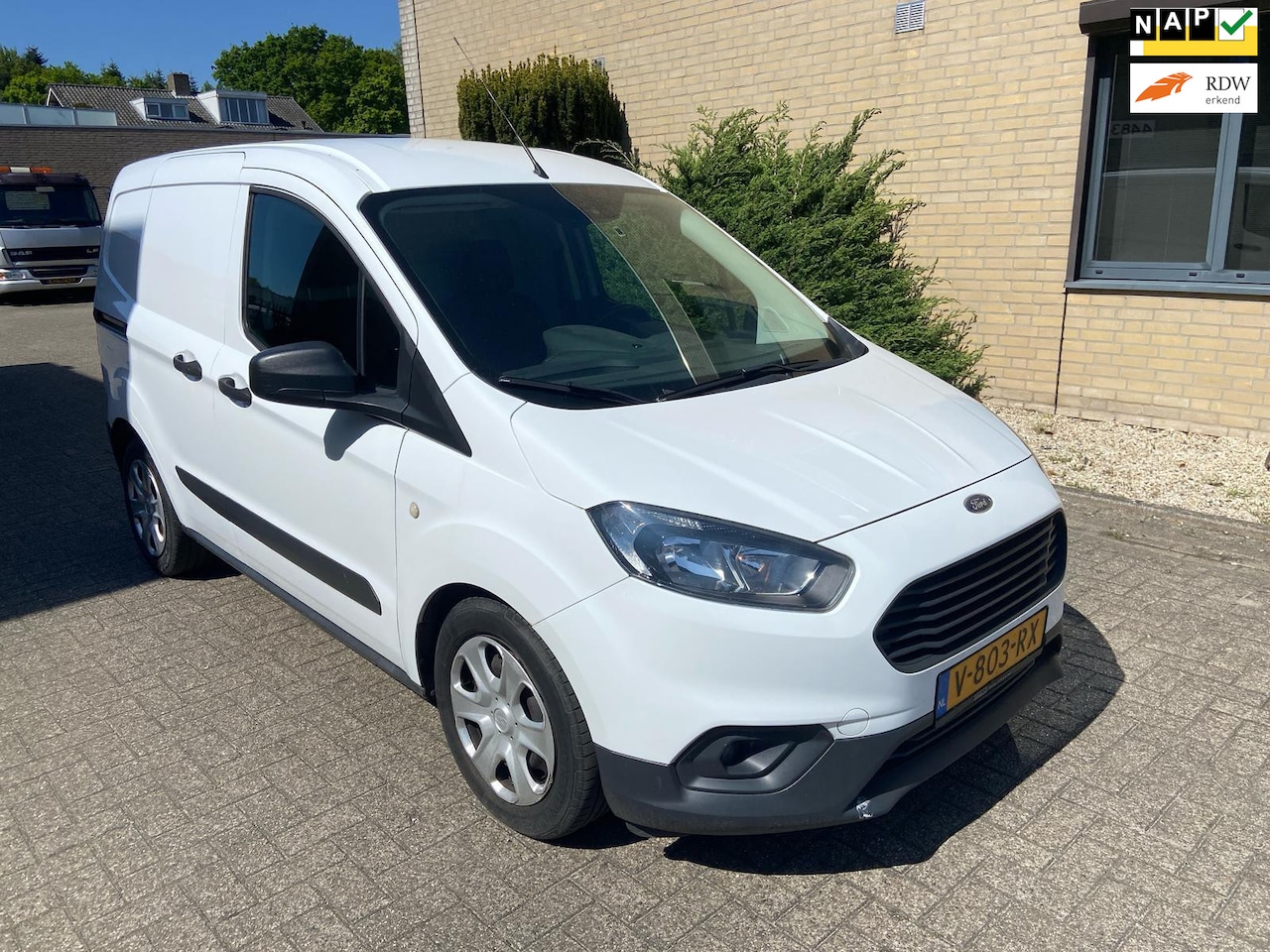Ford Transit Courier - 1.5 TDCI Trend 1.5 TDCI Trend - AutoWereld.nl