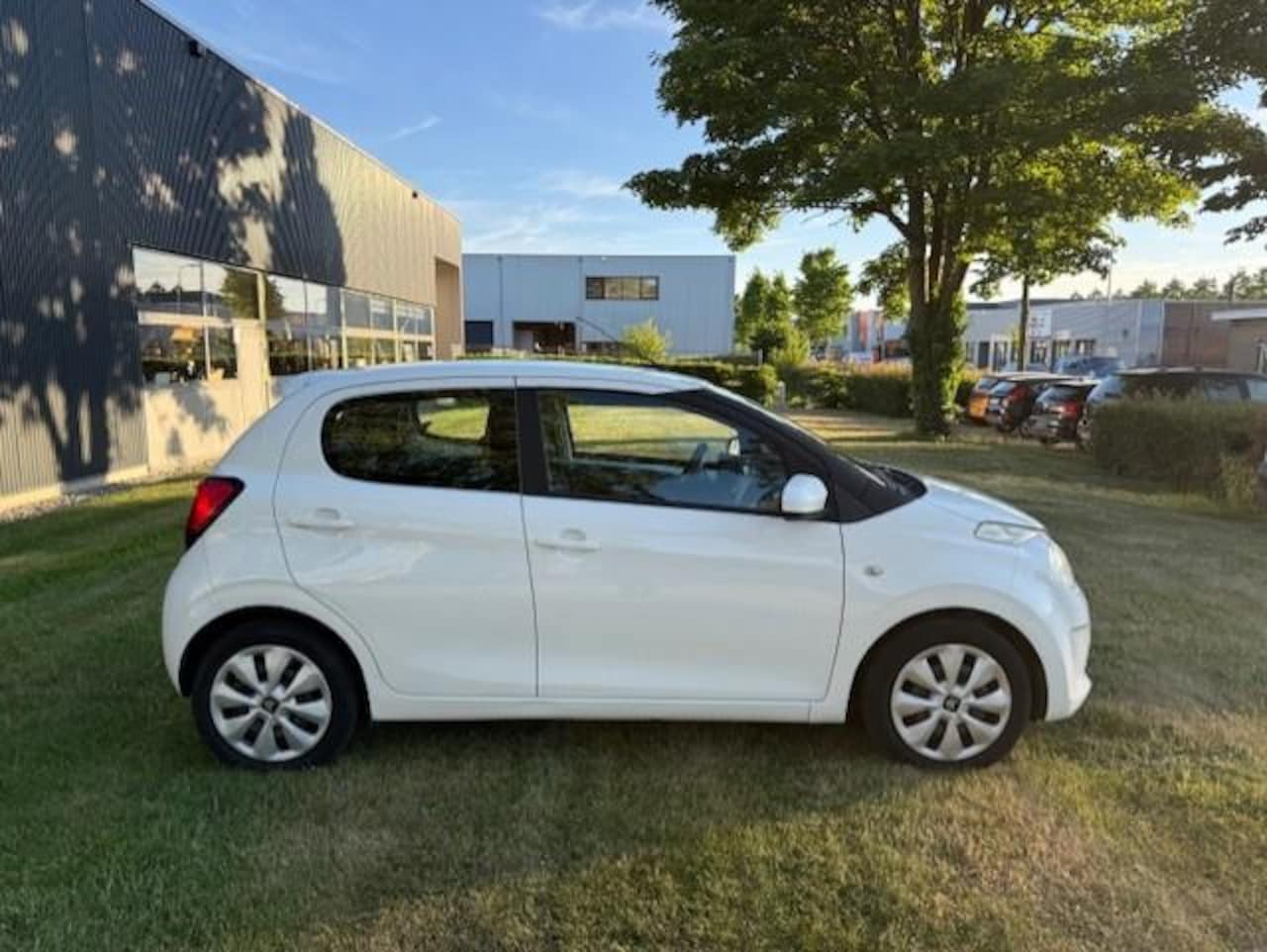 Citroën C1 - 1.2 PureTech Shine 1.2 PureTech Shine - AutoWereld.nl