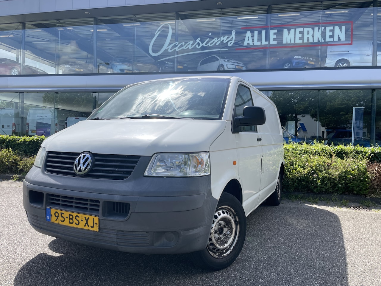 Volkswagen Transporter - 1.9 TDI 300 T800 Baseline - Ideaal vakantie busje - AutoWereld.nl