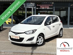 Hyundai i20 - 1.2i Business Edition airco 5drs nieuwe apk