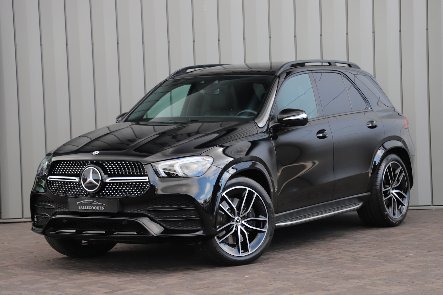 Mercedes-Benz GLE-Klasse - 450 AMG 4-Matic Aut7 | Luchtvering | Pano | Sfeerverlichting | ACC | 22'' AMG Velgen | Led - AutoWereld.nl