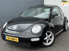 Volkswagen New Beetle - 2.0 Highline LEDER/LMV/STOELVERWARMING/APK-10-2025