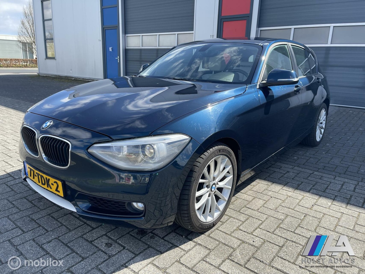 BMW 1-serie - 118i Automaat Business+ Edition Urban | Leder | Clima |17 inch - AutoWereld.nl