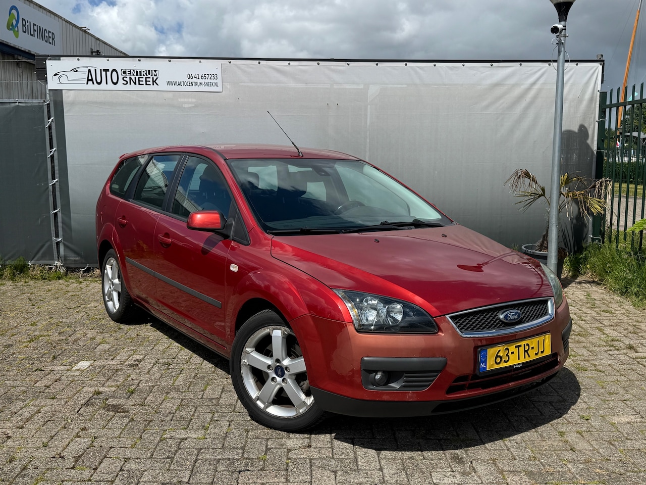 Ford Focus Wagon - 2.0-16V Rally Edition - Airco-Cruise-Navi- APK 02-26 - AutoWereld.nl