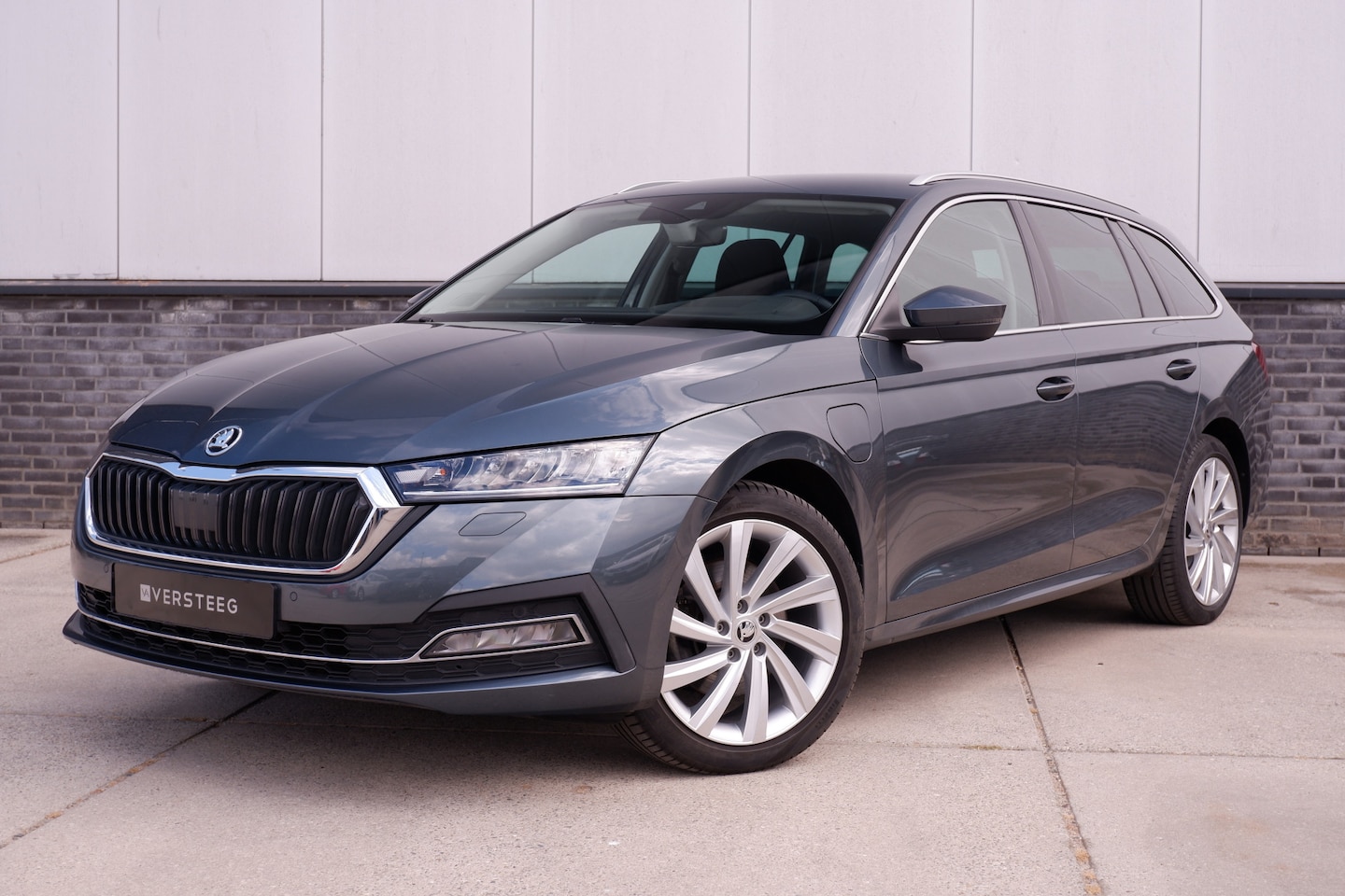 Skoda Octavia Combi - 1.4 TSI iV PHEV Business Edition Plus | Head-Up | Carplay | LED | Camera | Memory | Navi | - AutoWereld.nl